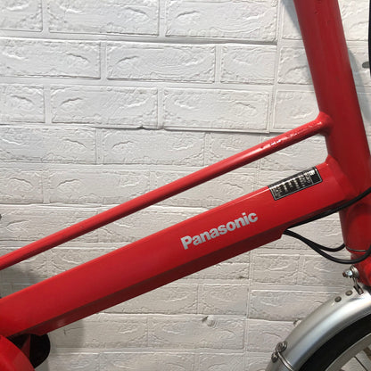 パナソニック Jコンセプト レッド 20インチ YU121 【中古車】