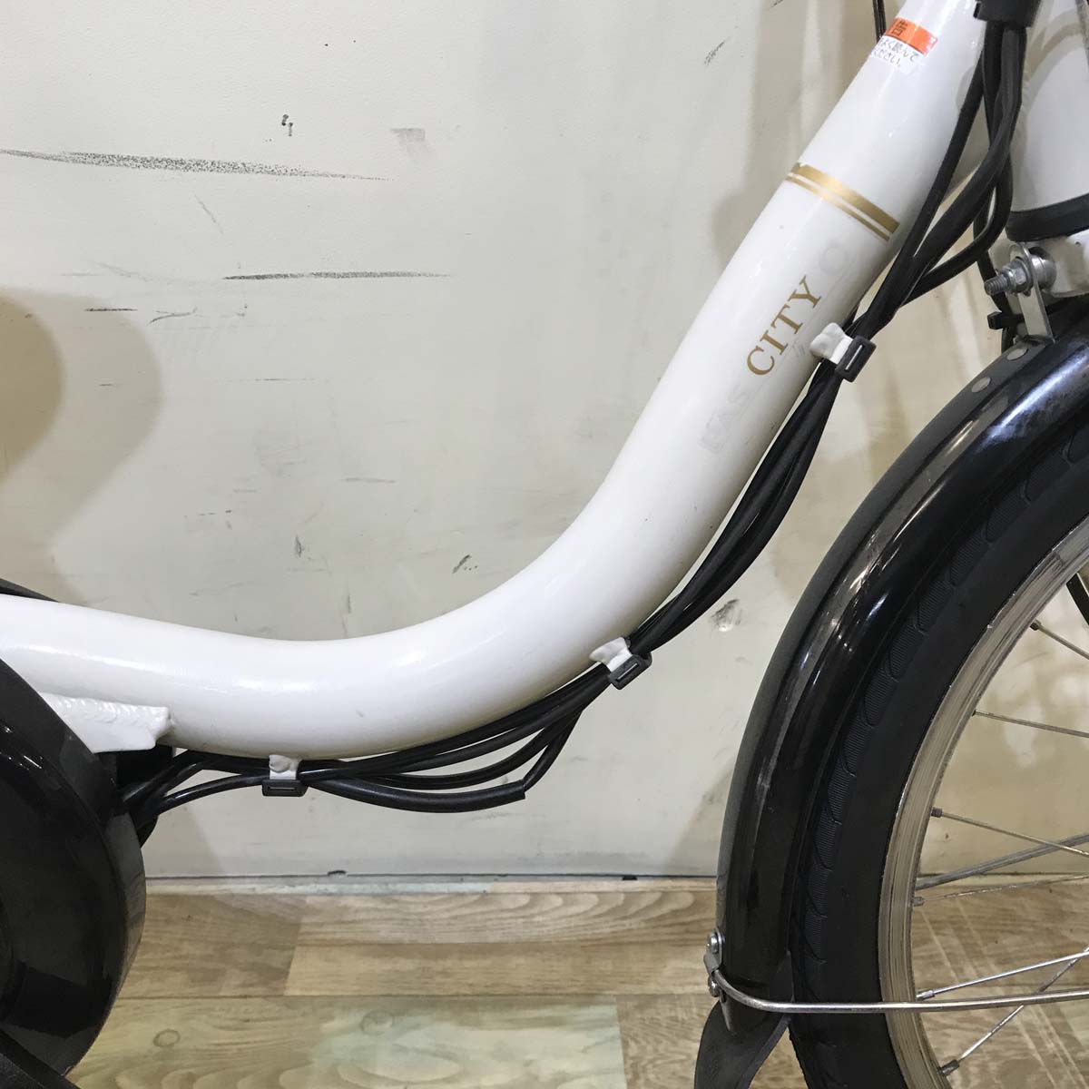 中古電動自転車 ヤマハ PAS CITY C パス シティ シー ホワイト 20インチ KA117 