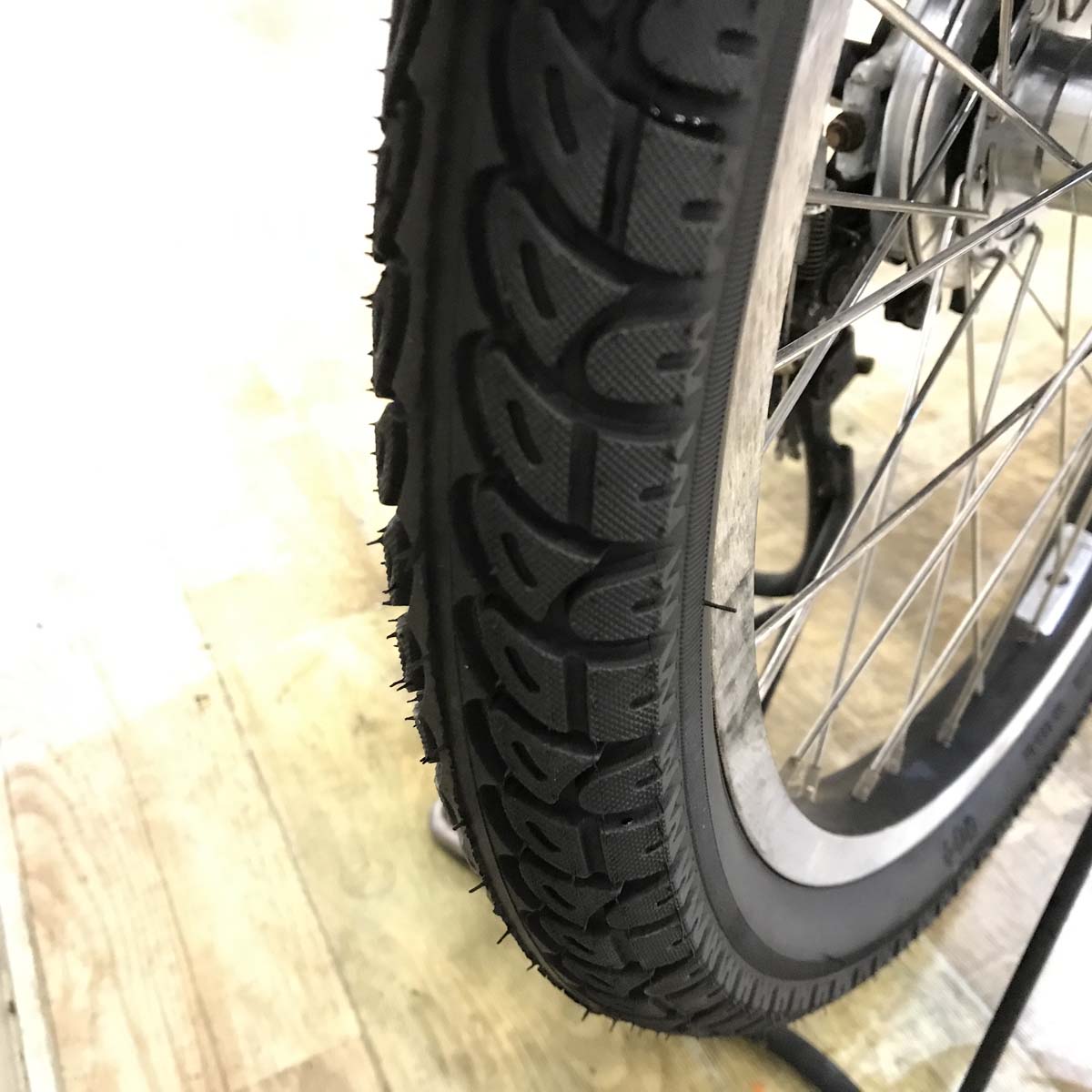 中古電動自転車 パナソニック ギュット アニーズ ホワイト 20インチ KF137