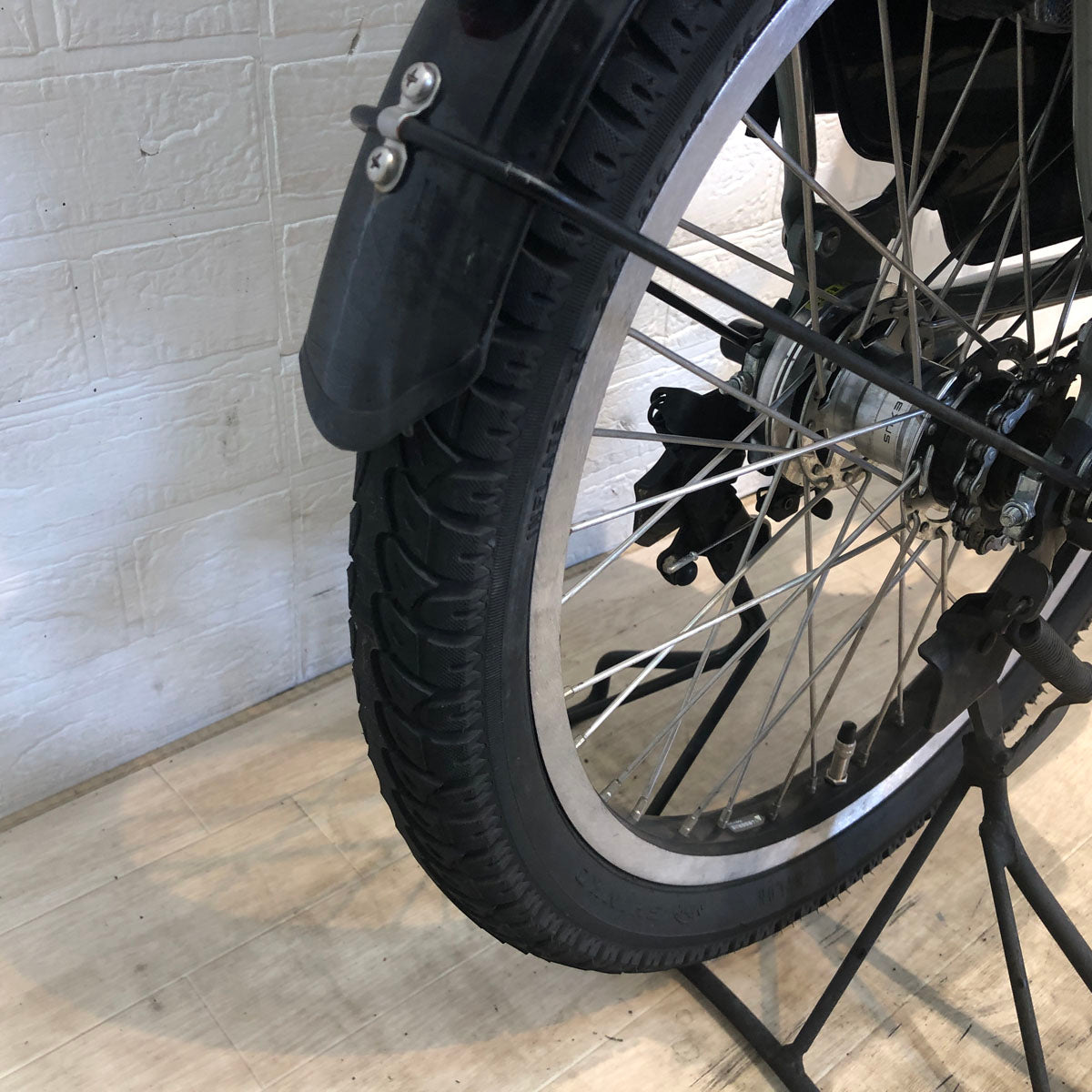 ブリヂストン bikke POLAR e ビッケ ポーラー イー カーキ 20インチ SR396Y 【中古車】