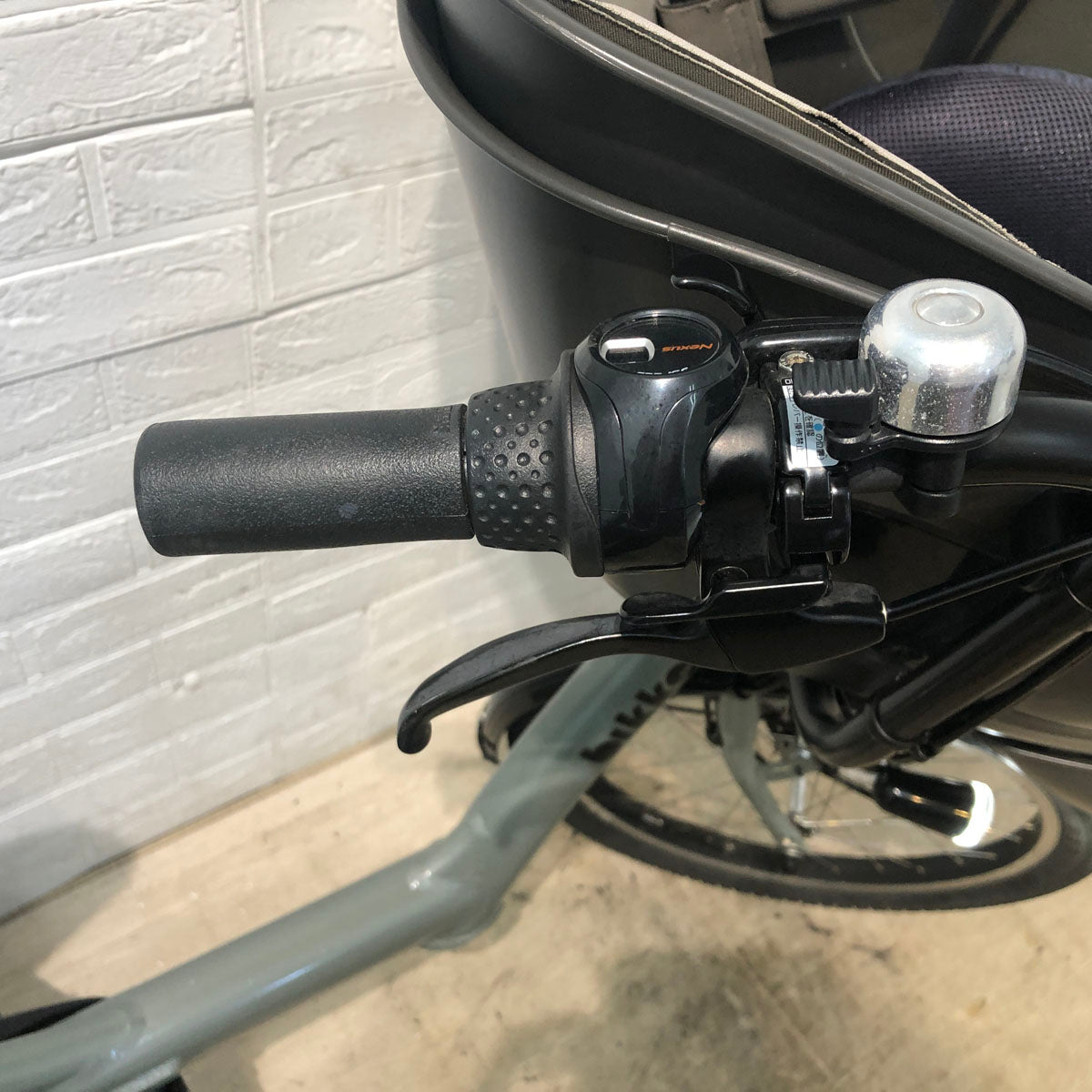 ブリヂストン bikke POLAR e ビッケ ポーラー イー カーキ 20インチ SR396Y 【中古車】