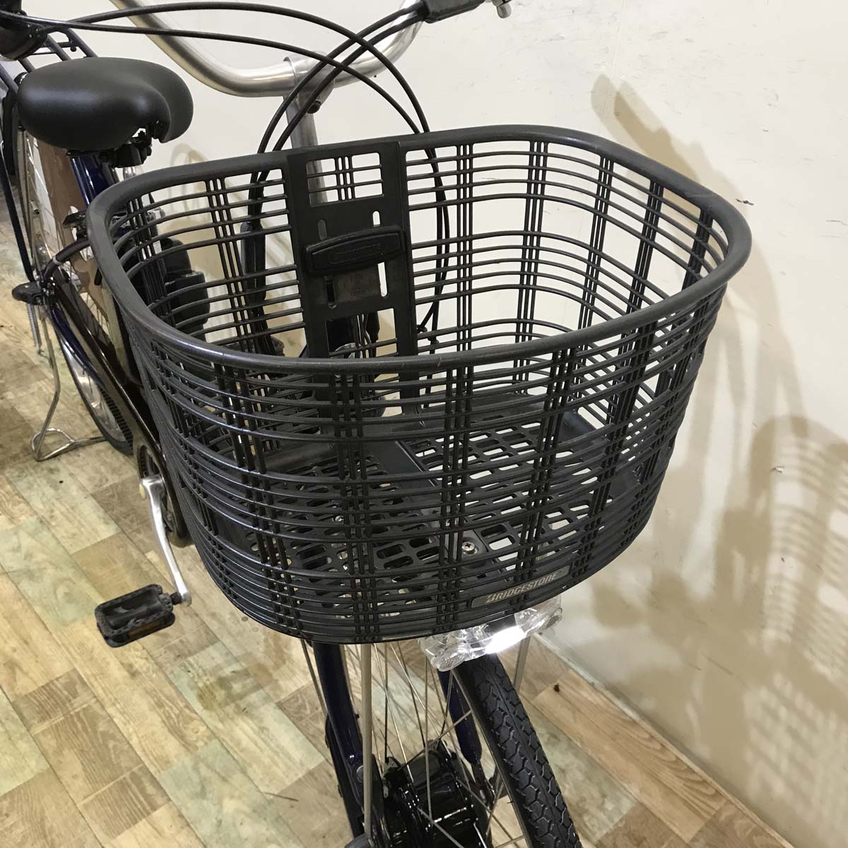 ブリヂストン フロンティア DX ネイビー 26インチ KA119 【中古車】