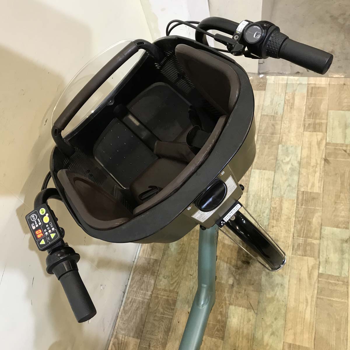 ブリヂストン アンジェリーノ プティット e グリーン 20インチ KF139【中古車】