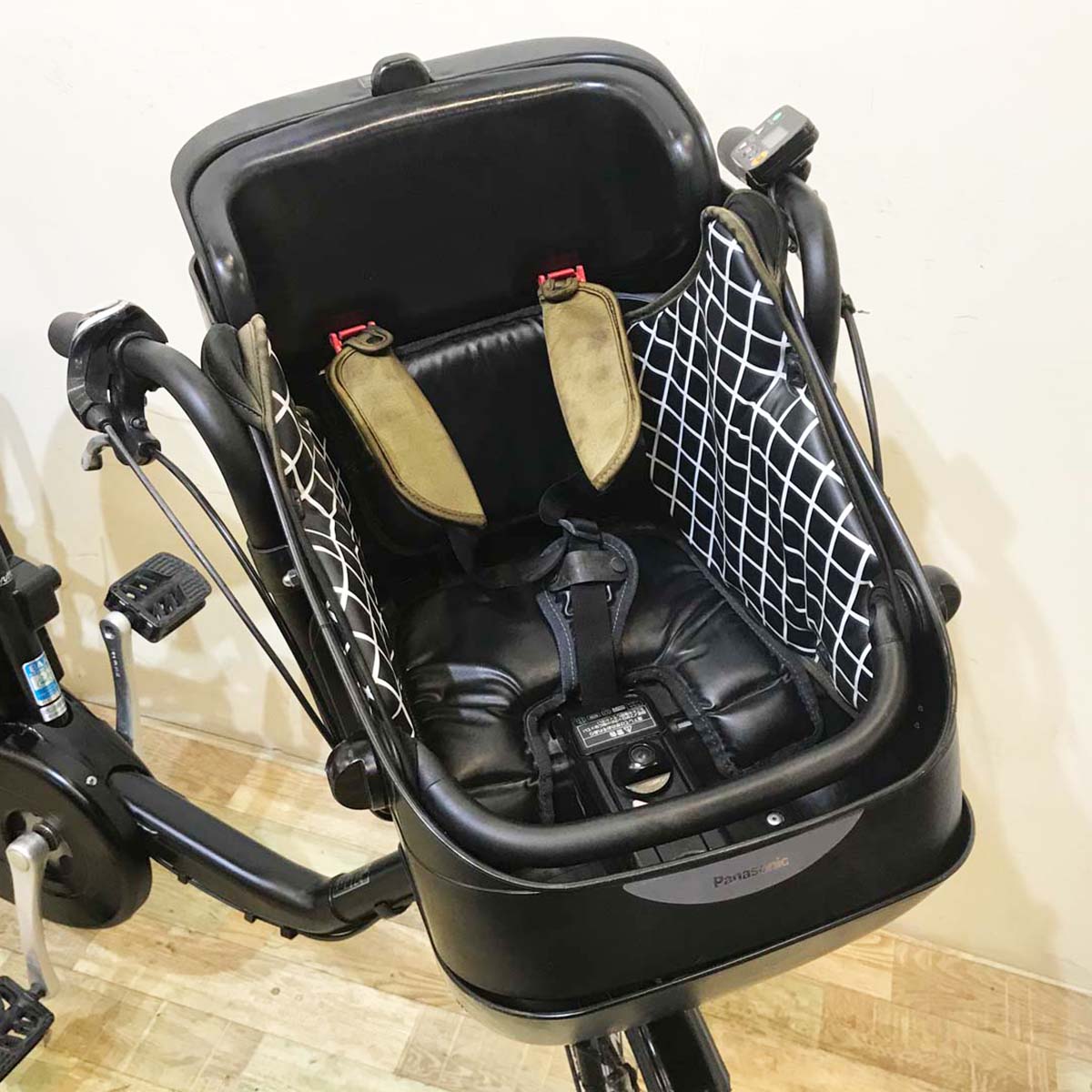 パナソニック ギュット ミニ DX ブラック 20インチ KA120【中古車】