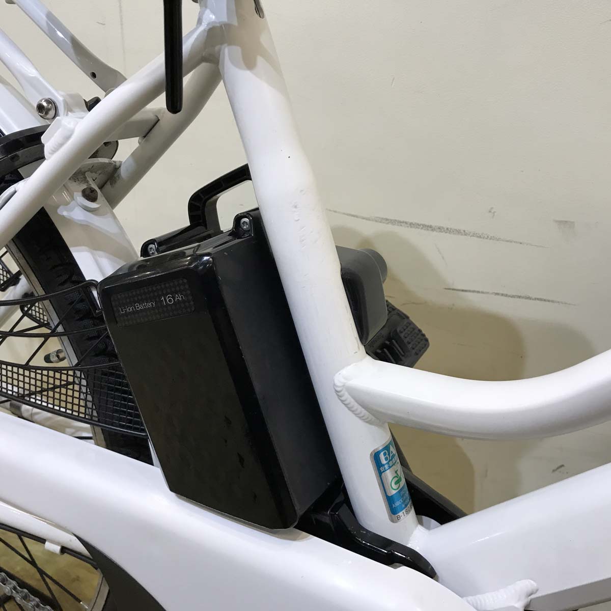 中古電動自転車 パナソニック TIMO S ティモ S ホワイト 26インチ KG001 