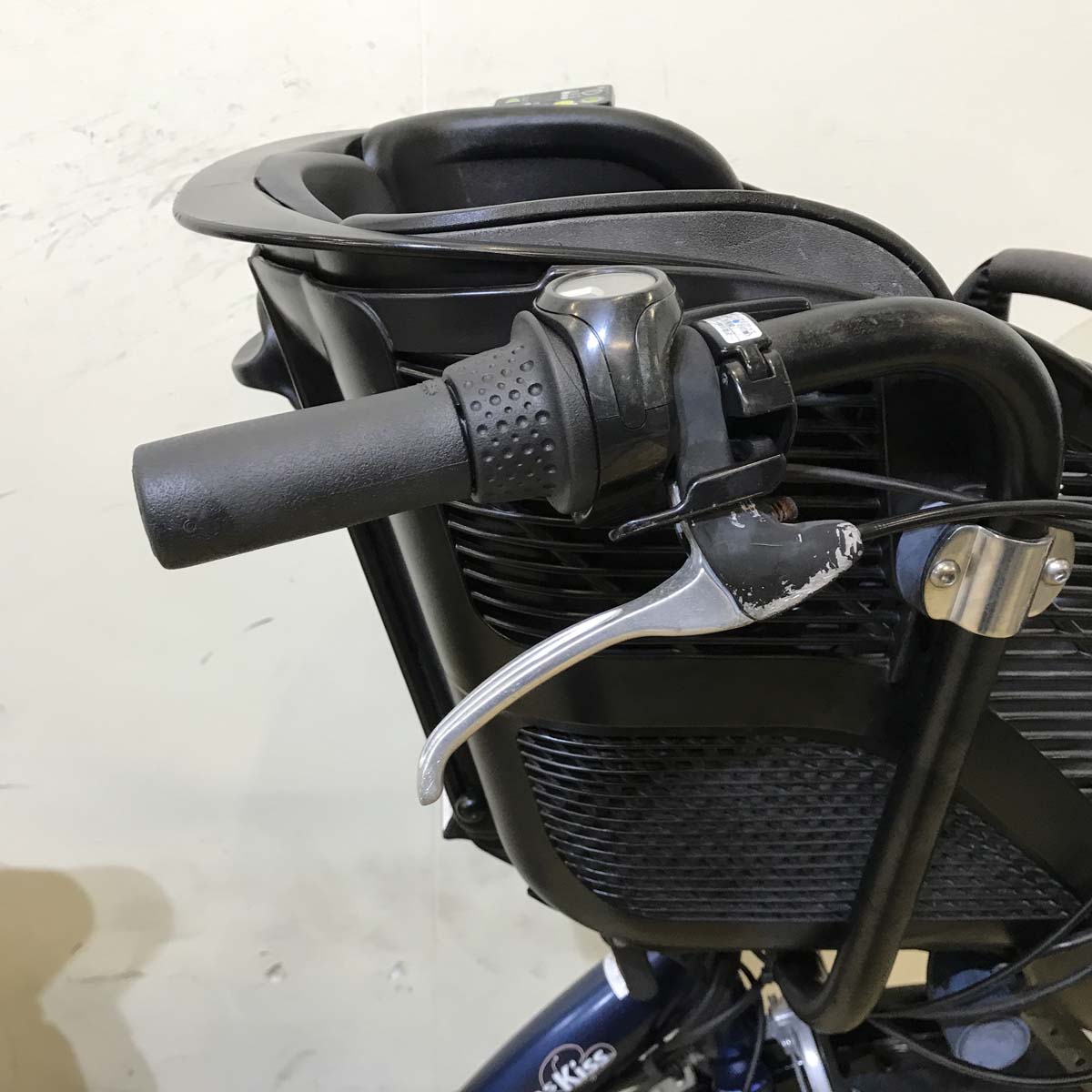 中古電動自転車 ヤマハ PAS Kiss mini パス キッス ミニ ネイビー 20インチ KG002