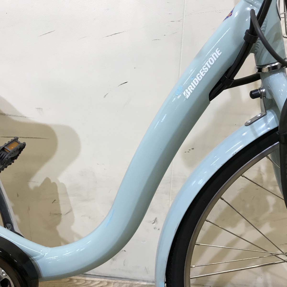 ブリヂストン フロンティア ミントグリーン 26インチ KW062【中古車】