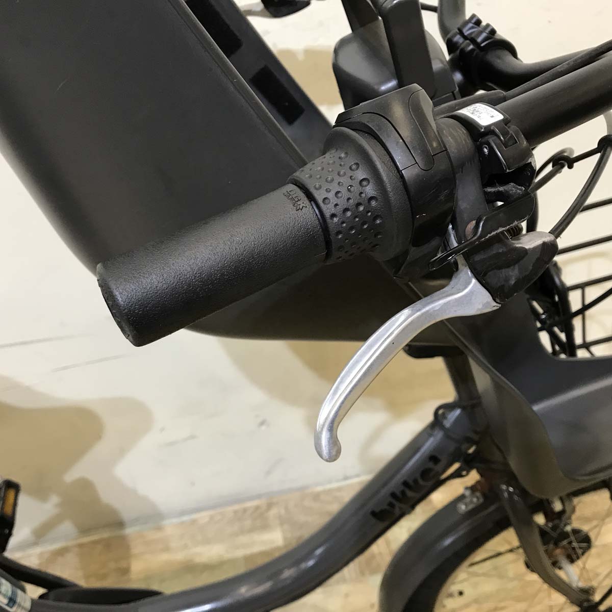 中古電動自転車 ブリヂストン bikke 2 e ビッケ ツー イー グレー 20