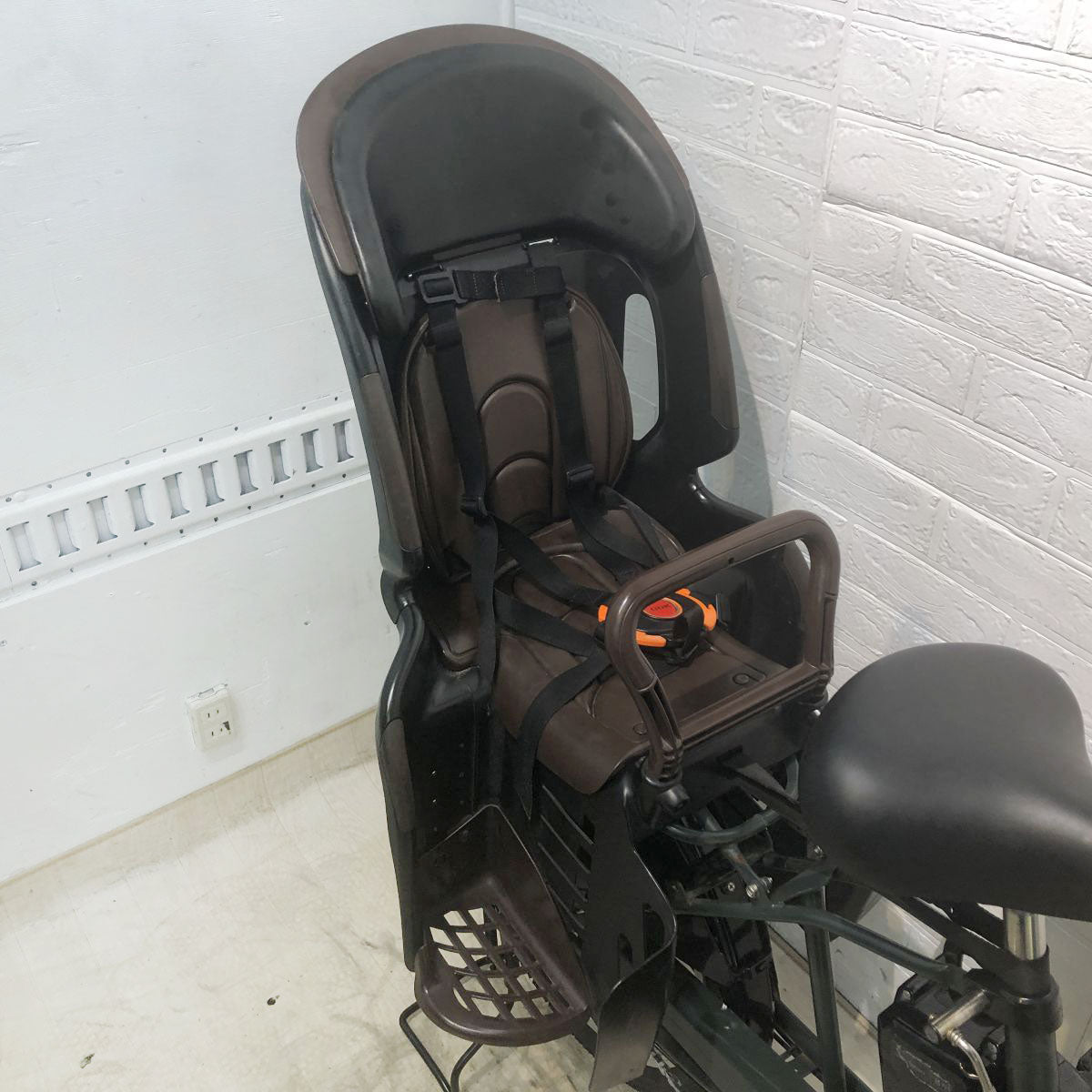 パナソニック ギュットミニDX カーキ 20インチ YH023 【中古車】