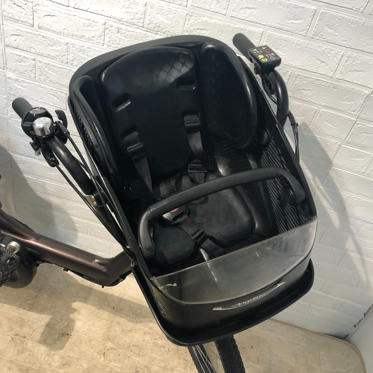 ブリヂストン アンジェリーノ プティット e ブラウン 20インチ YP118【中古車】