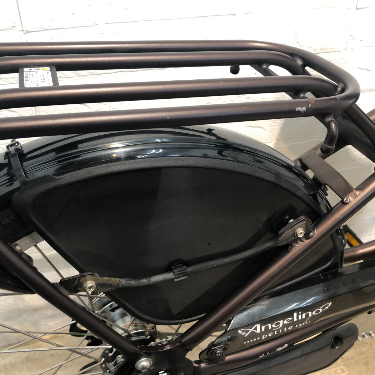 ブリヂストン アンジェリーノ プティット e ブラウン 20インチ YP118【中古車】