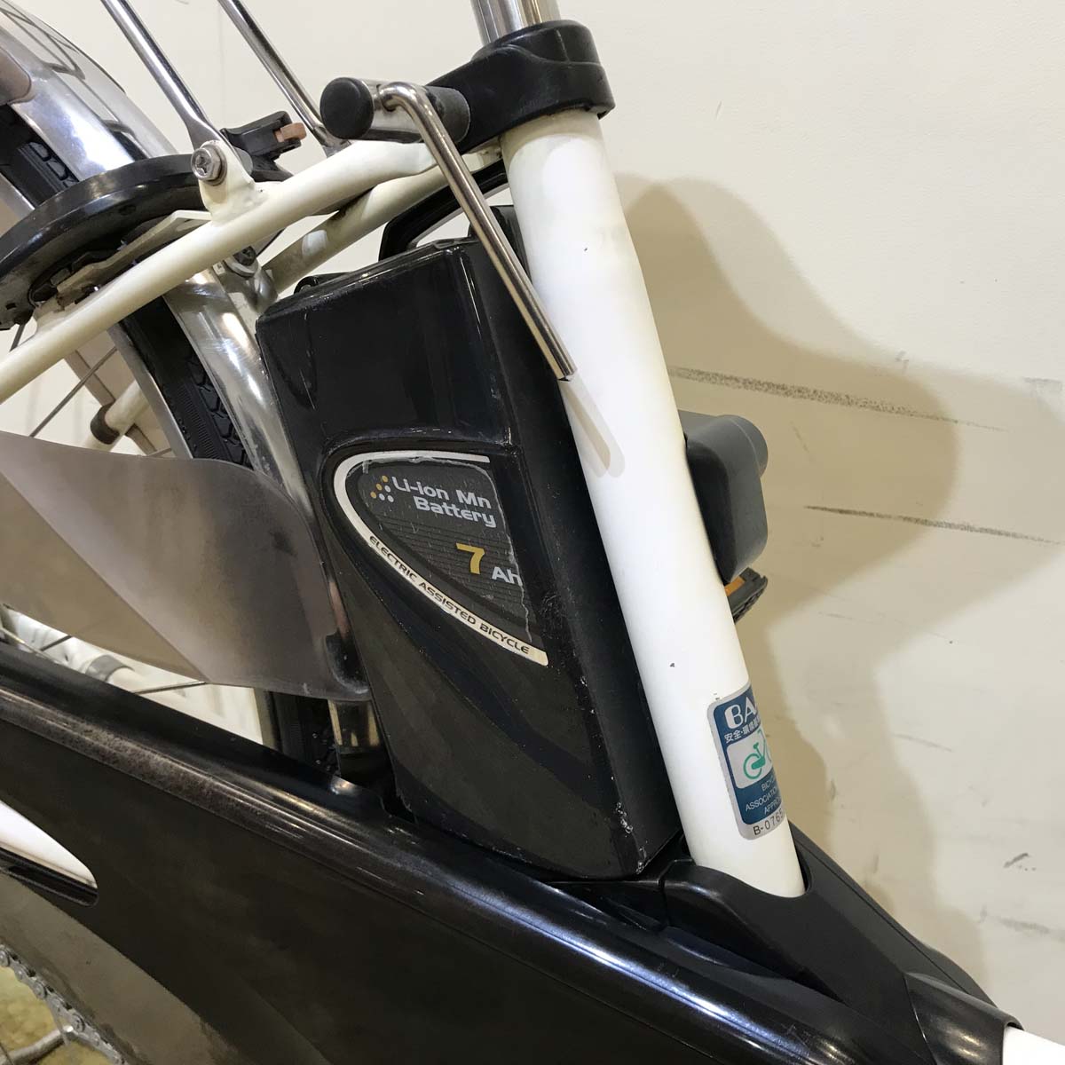 パナソニック ビビ DX ホワイト 26インチ KG006  【中古車】
