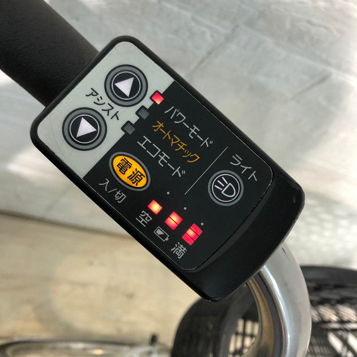 中古電動自転車 パナソニック ビビ SX シルバー 26インチ YC013