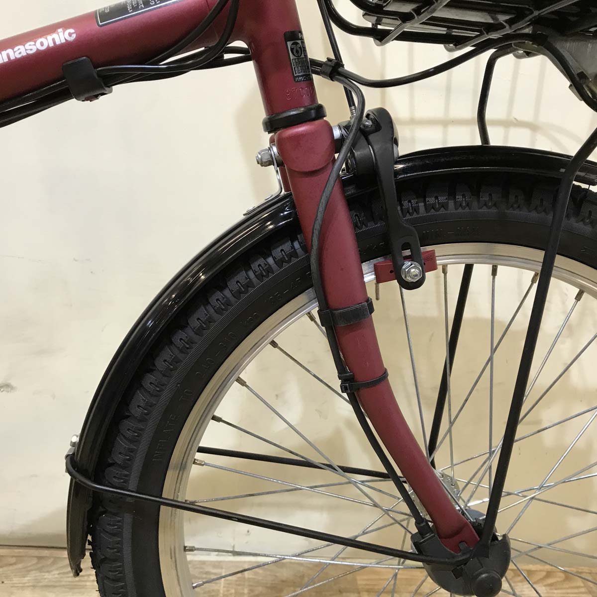 パナソニック グリッター レッド 20インチ KG011 【中古車】