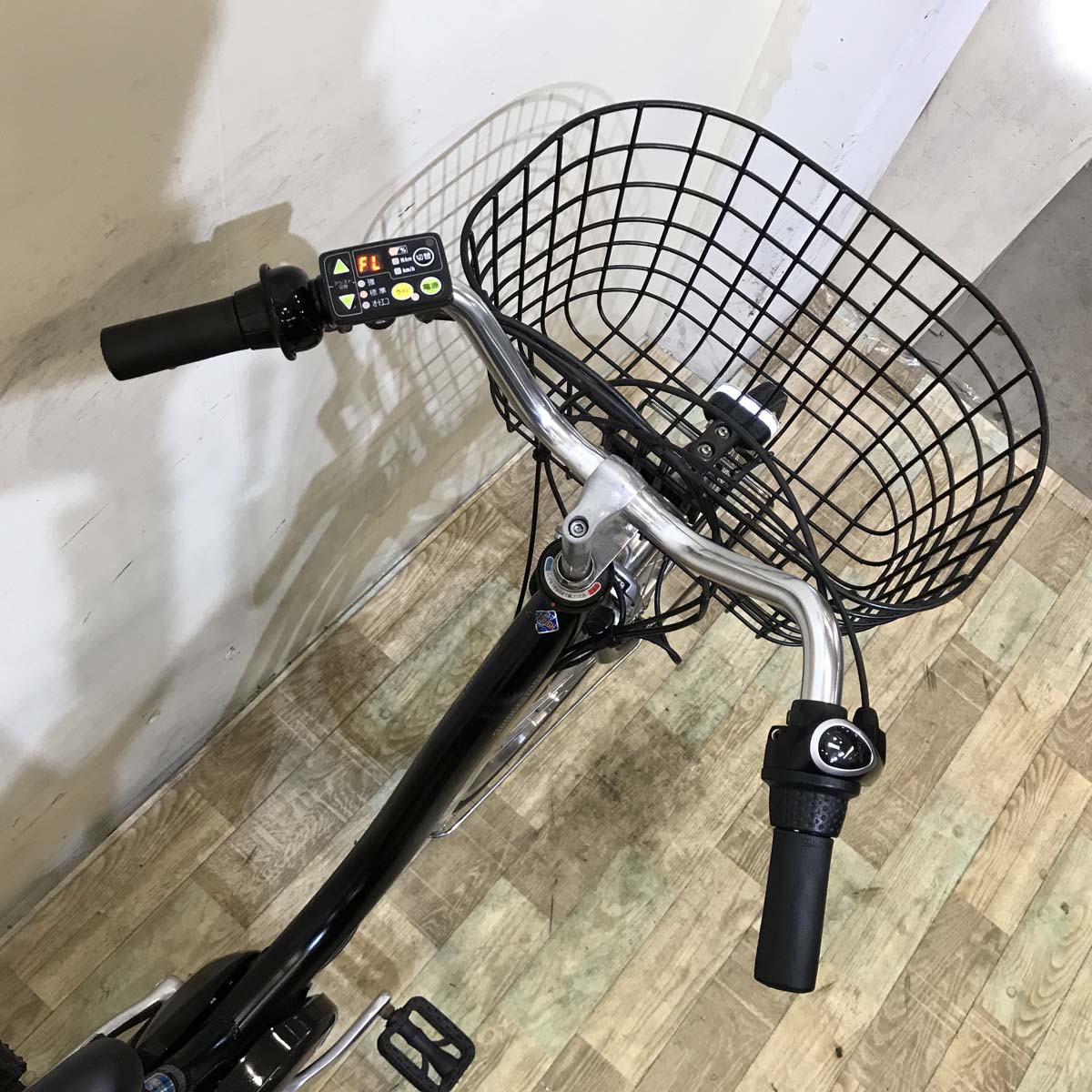 中古電動自転車 ブリヂストン アシスタU DX ブラック 26インチ KG012