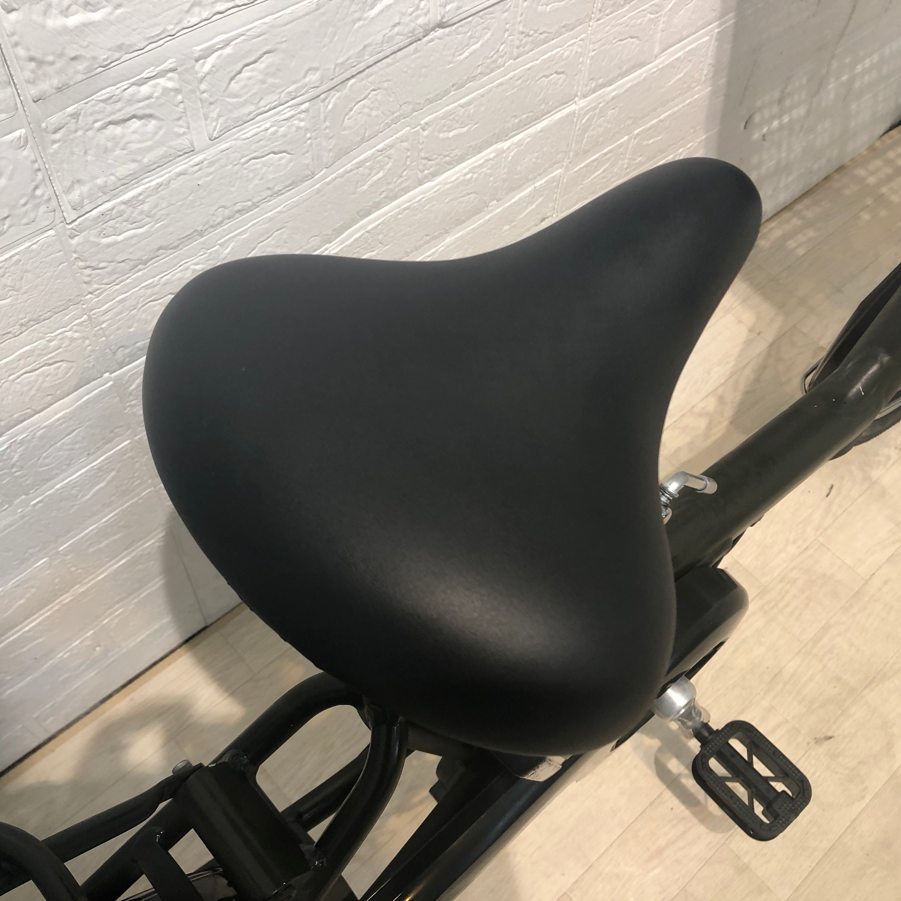 ブリヂストン アンジェリーノ プティット e カーキ 20インチ