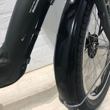 ブリヂストン アンジェリーノ プティット e カーキ 20インチ YL061【中古車】