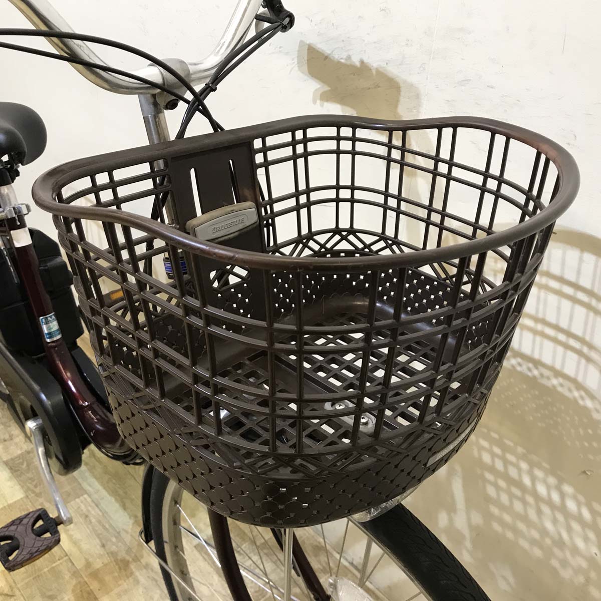 中古電動自転車 ブリヂストン アシスタ ロイヤル ブラウン 26インチ KG014