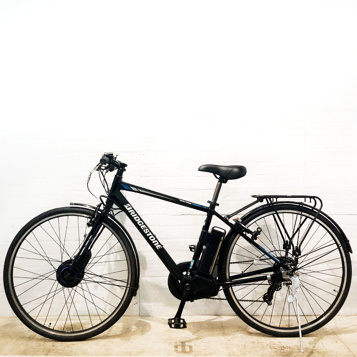 ブリヂストン TB1e ブラック 27インチ SR365Y 【中古車】