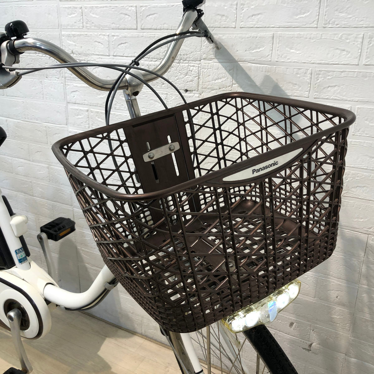 中古電動自転車 パナソニック ビビ DX ホワイト 26インチ YC020