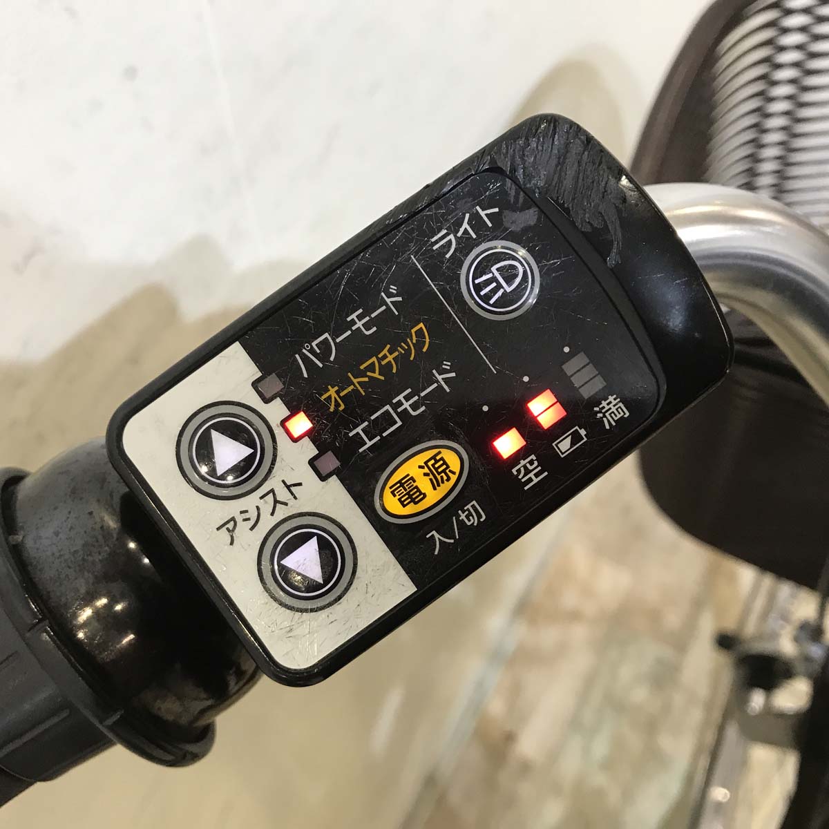 ブリヂストン アシスタ ベーシック ブラウン 26インチ KB007 【中古車】