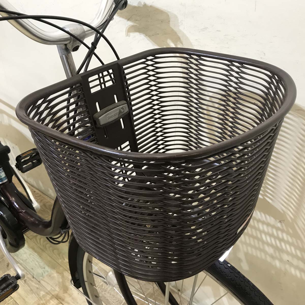 中古電動自転車  ブリヂストン アシスタ ベーシック ブラウン 26インチ KB007