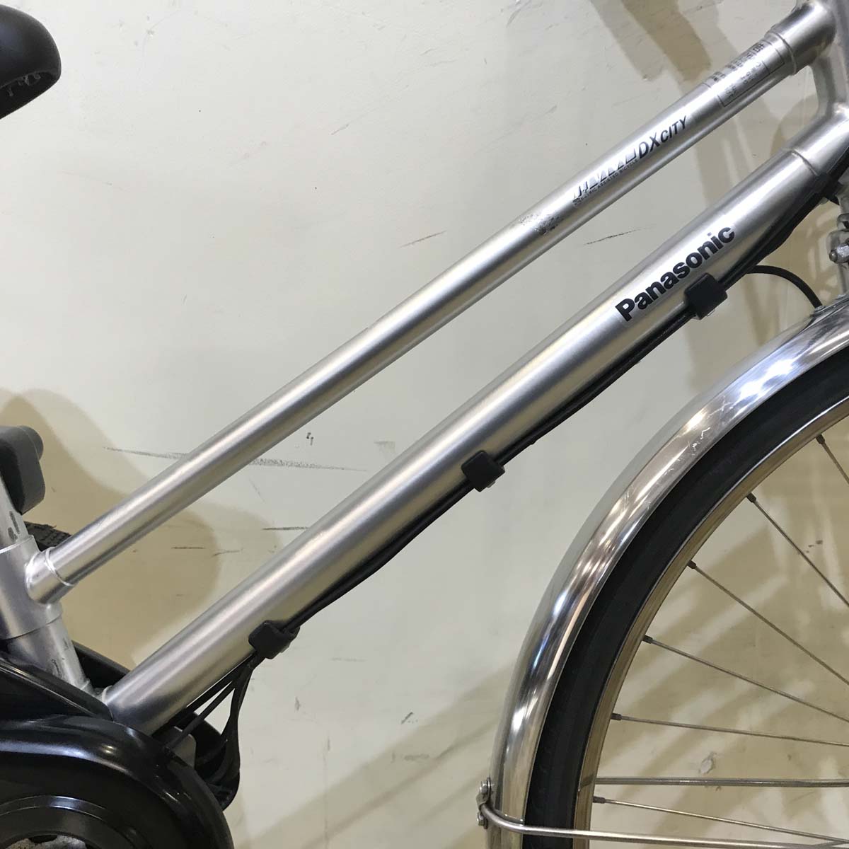 パナソニック ビビ DX シティ シルバー 27インチ KB009 【中古車】