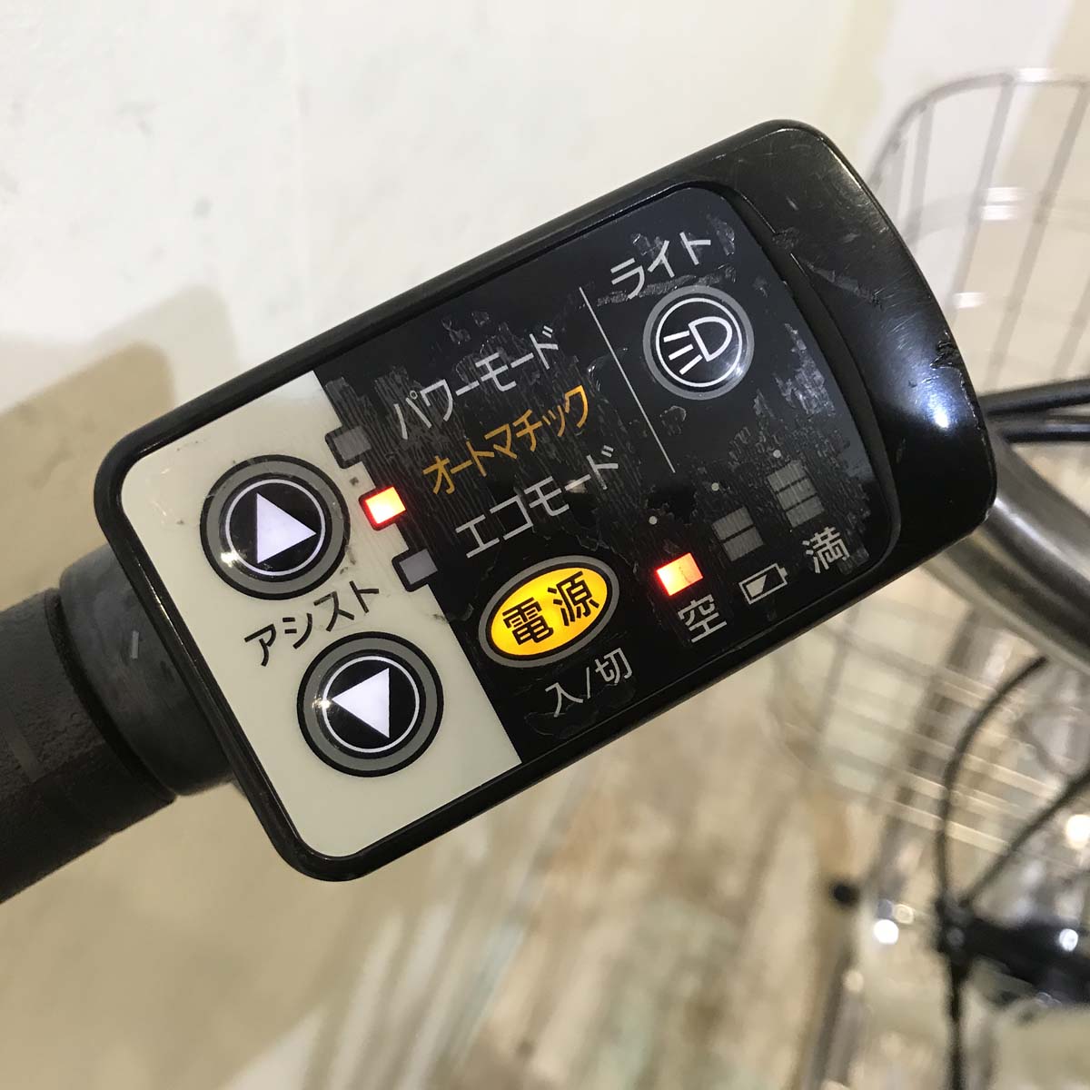 中古電動自転車 パナソニック ビビ ラッテ ホワイト 26インチ KB010
