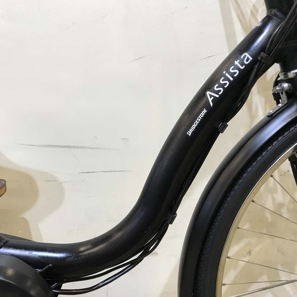 ブリヂストン アシスタDX ブラック 26インチ KG024 【中古車】