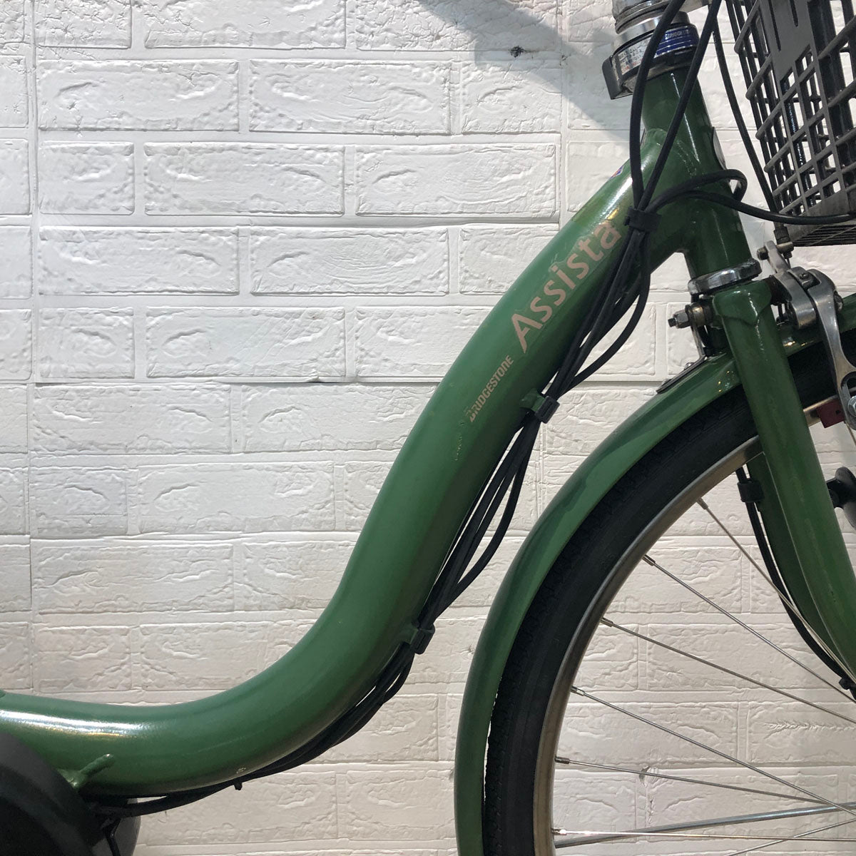 ブリヂストン アシスタ ファイン グリーン 26インチ YC029 【中古車】