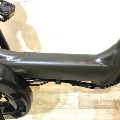 ヤマハ PAS Kiss mini パス キッス ミニ カーキ 20インチ KW086【中古車】