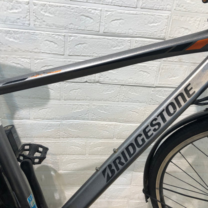 ブリヂストン TB1e グレー 27インチ SR399Y 【中古車】