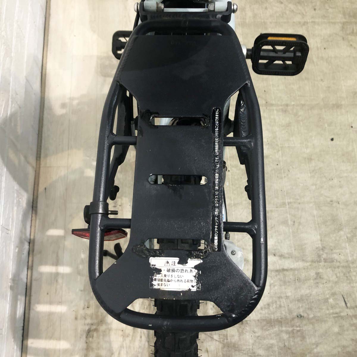 パナソニック EZ グレー 20インチ YH049 【中古車】
