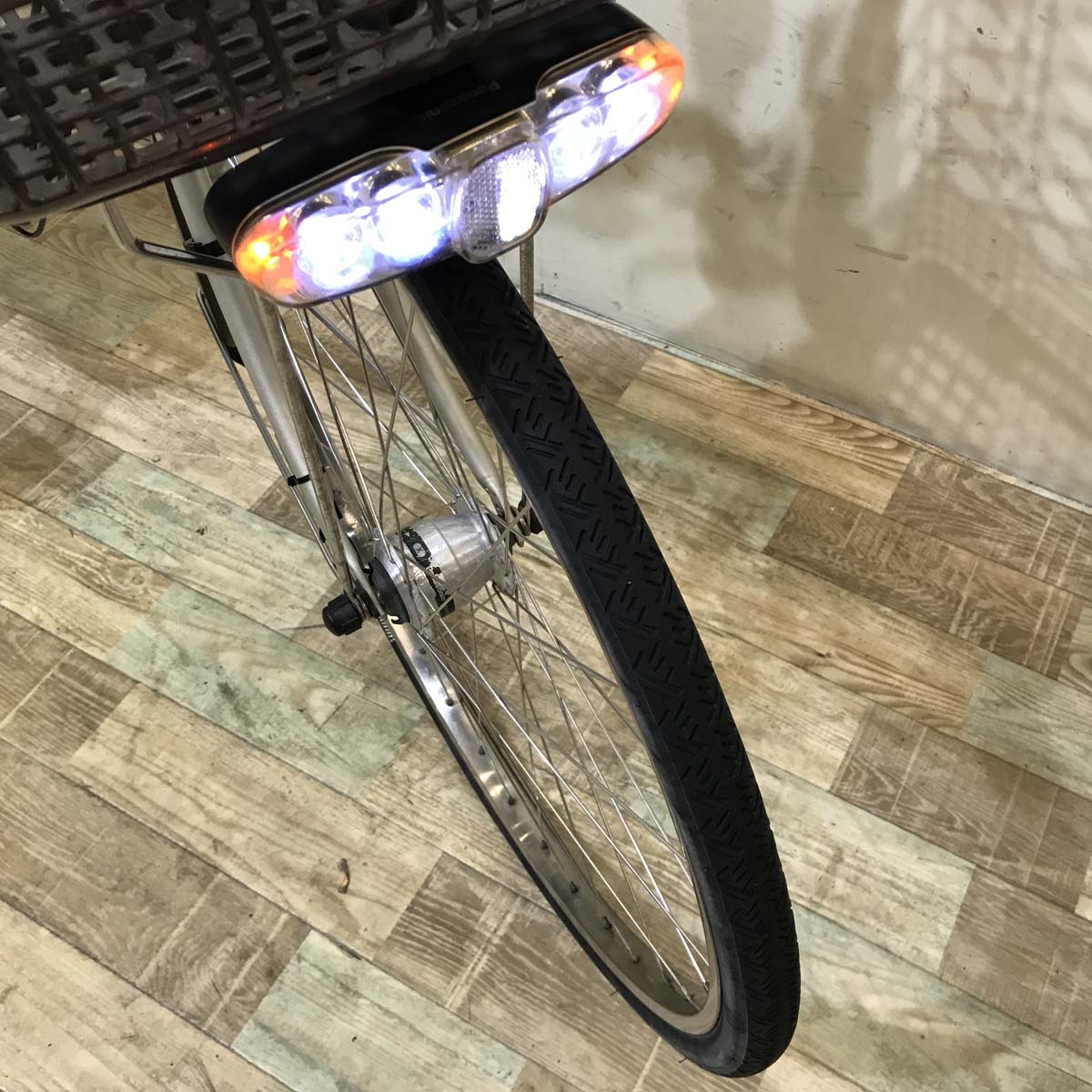 パナソニック ビビ EX シルバー 26インチ KW091 【中古車】