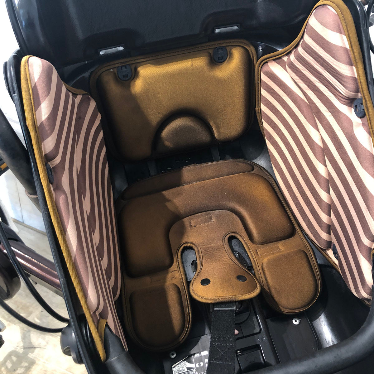 パナソニック ギュット ミニ DX ブラウン 20インチ YC035【中古車】