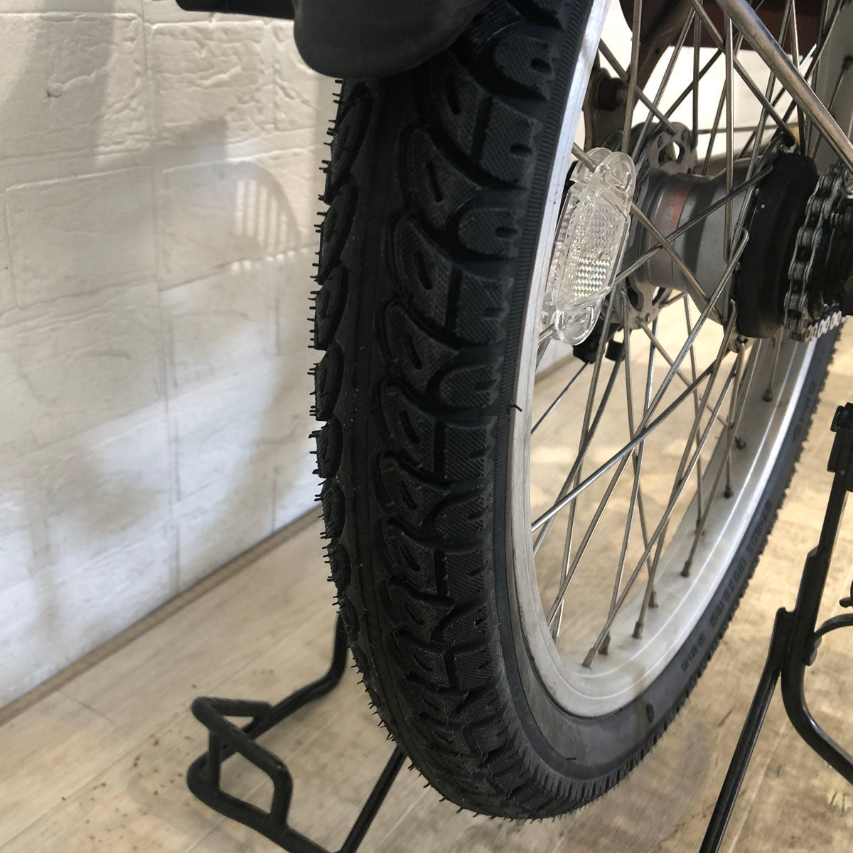 パナソニック ギュット ミニ DX ブラウンベージュ 20インチ YC036【中古車】