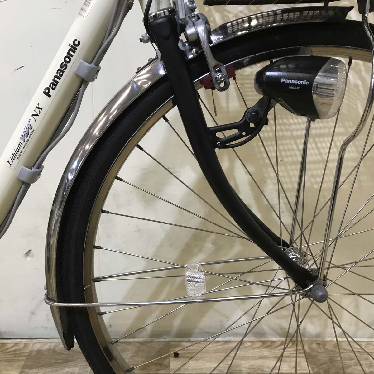 中古電動自転車 パナソニック ビビ NX アイボリーホワイト 26インチ KB023