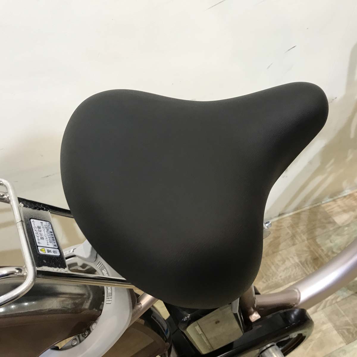 ブリヂストン フロンティア プレシャスベージュ 26インチ KW094 【中古車】