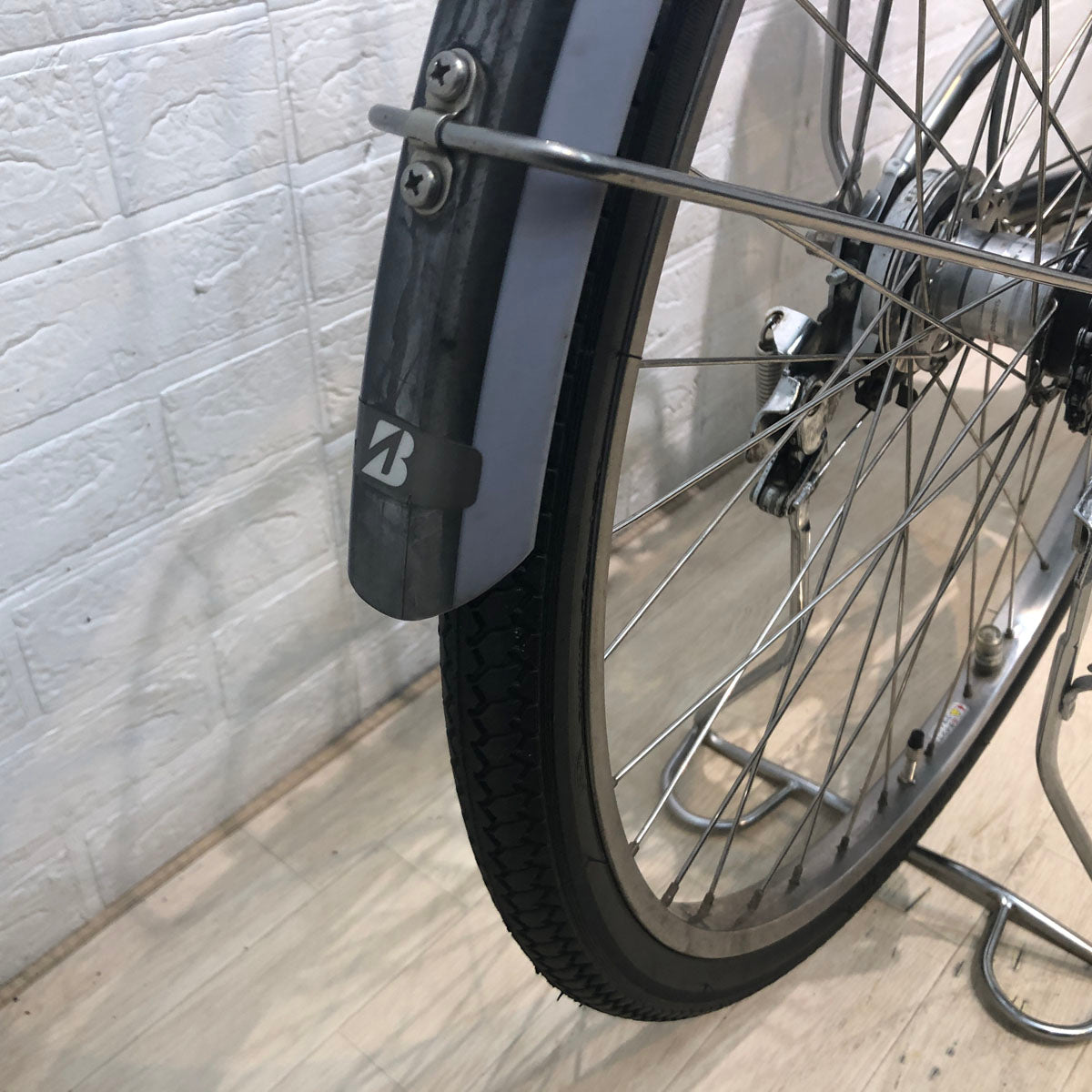 ブリヂストン アシスタ DX シルバー 26インチ YC038 【中古車】
