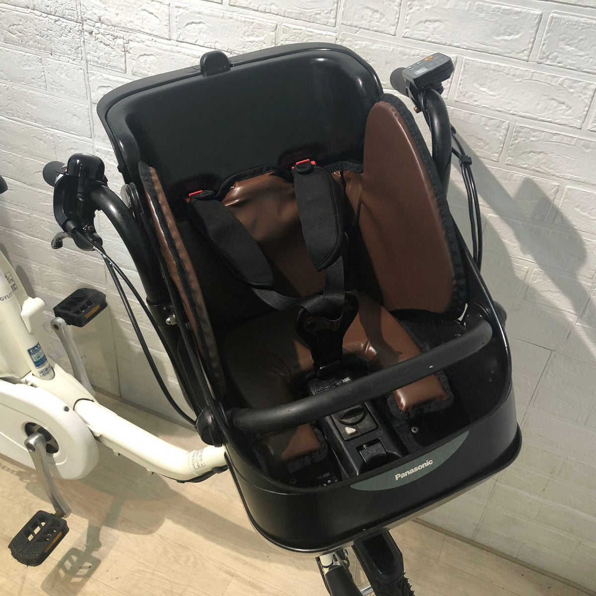 新品バッテリー パナソニック ギュット ミニ DX ホワイト 20インチ YC039 【中古車】