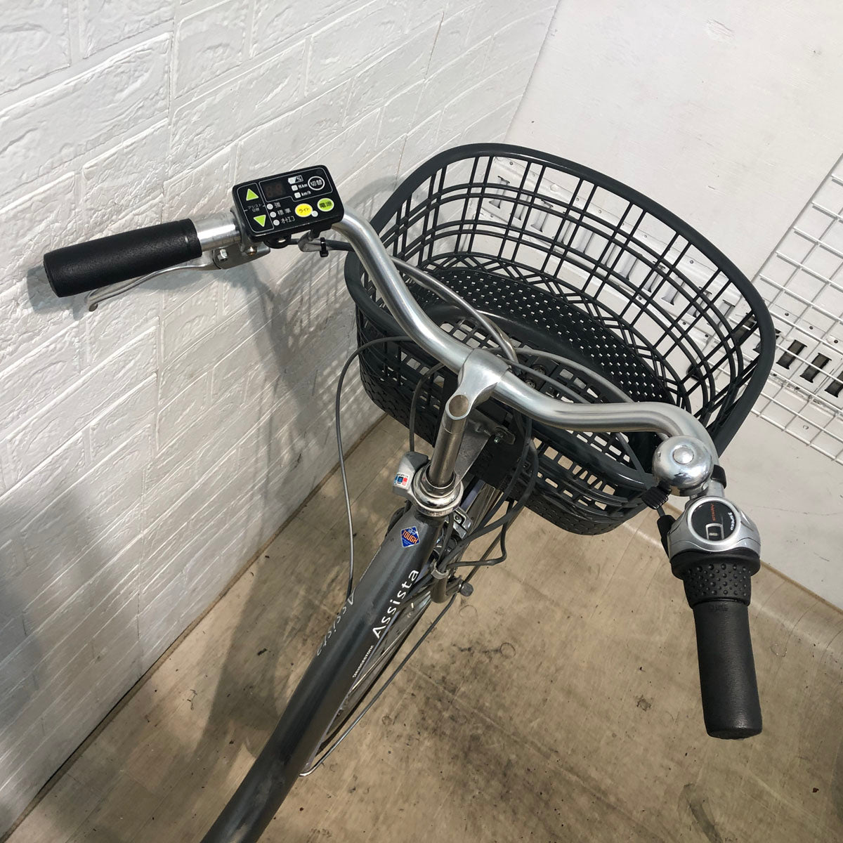 ブリヂストン アシスタ DX シルバー 26インチ YV024 【中古車】