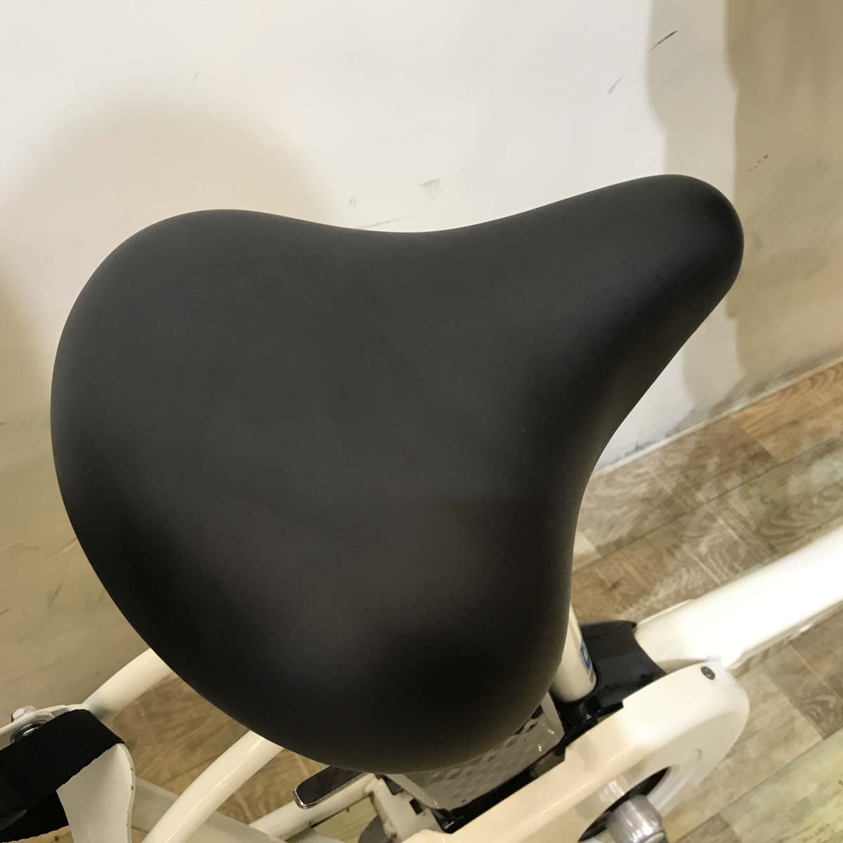 中古電動自転車 パナソニック ギュットミニDX ホワイト 20インチ KG036