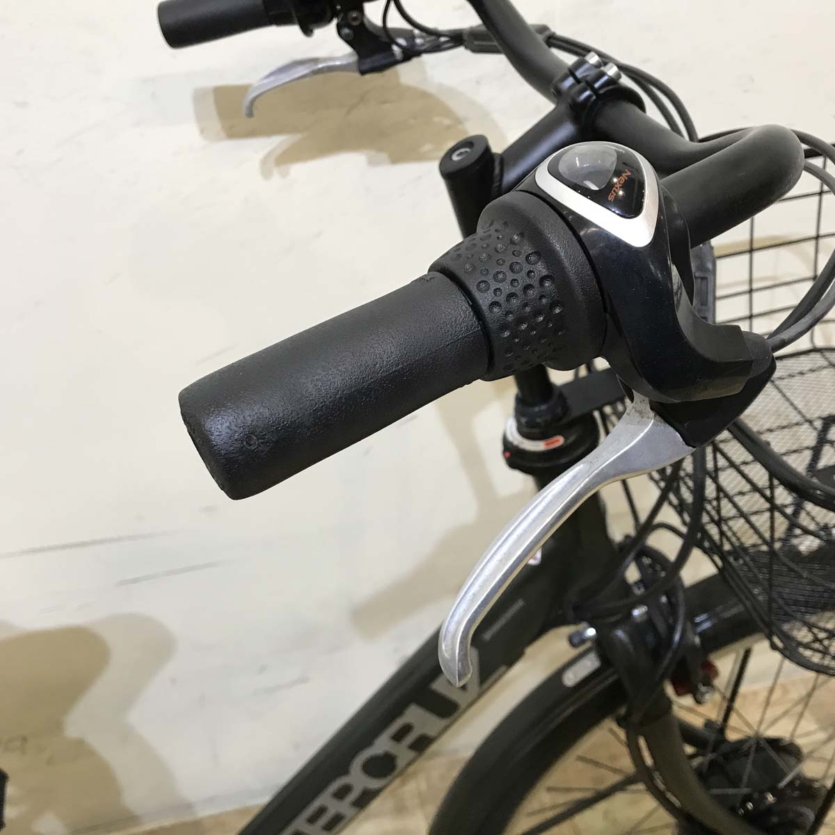ブリヂストン ステップクルーズ カーキ 26インチ KG038 【中古車】