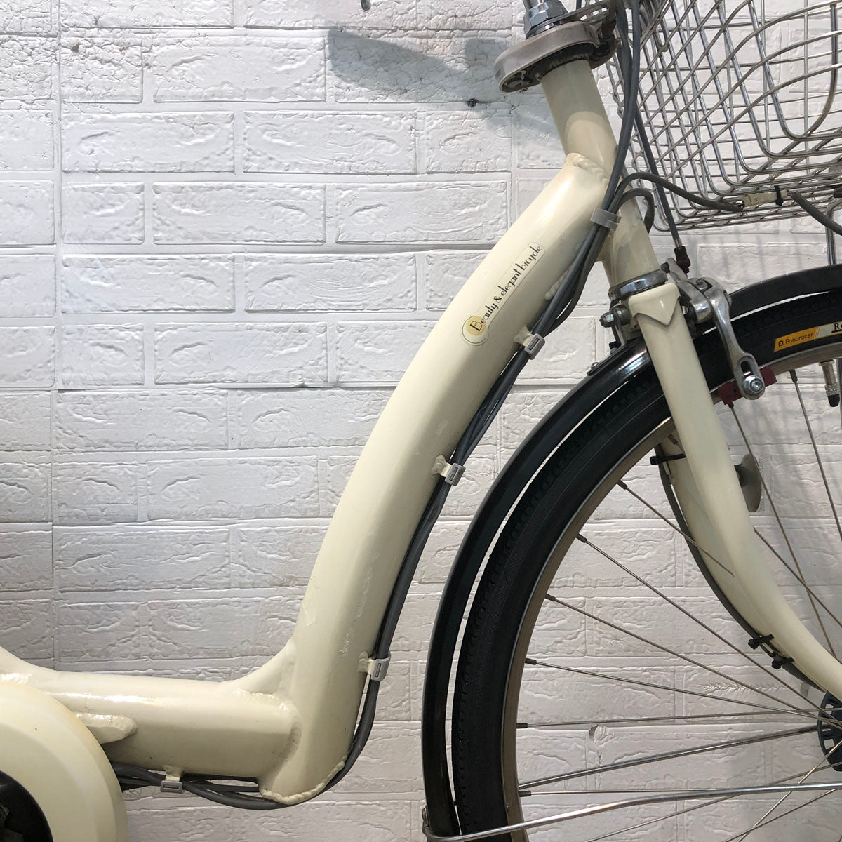 中古電動自転車 ブリヂストン ボーテ アシスタ DX クリームアイボリー 26インチ YC044