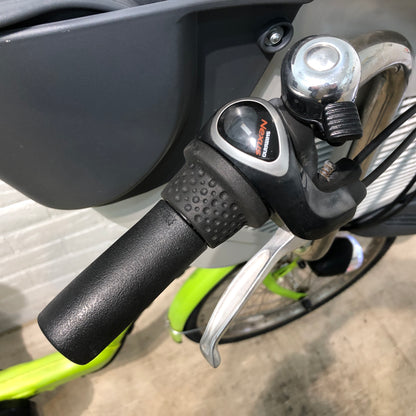 パナソニック ギュット ミニ  グリーン 20インチ YQ024【中古車】
