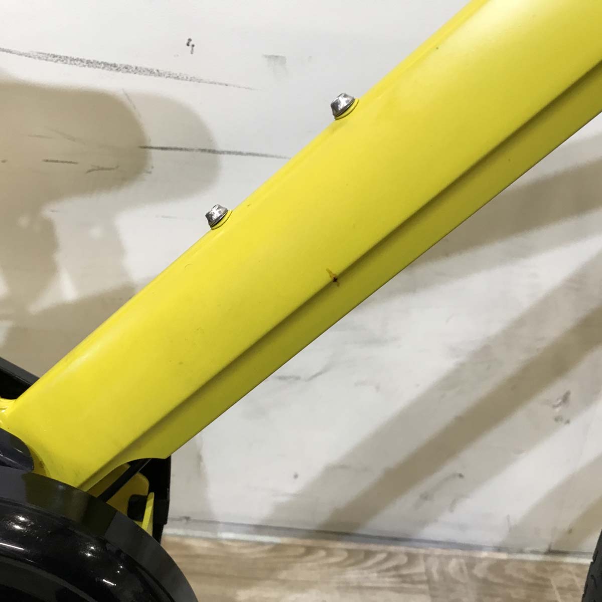 パナソニック ハリヤ イエロー 26インチ KW103 【中古車】