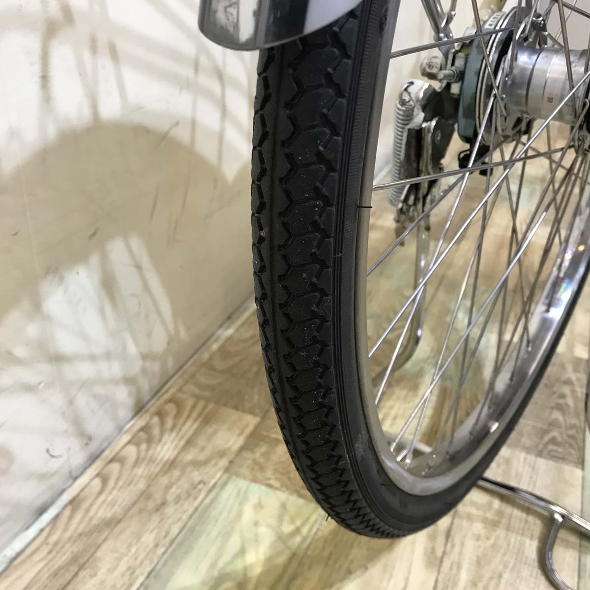 ブリヂストン アシスタ ベージュ 24インチ KW105  【中古車】