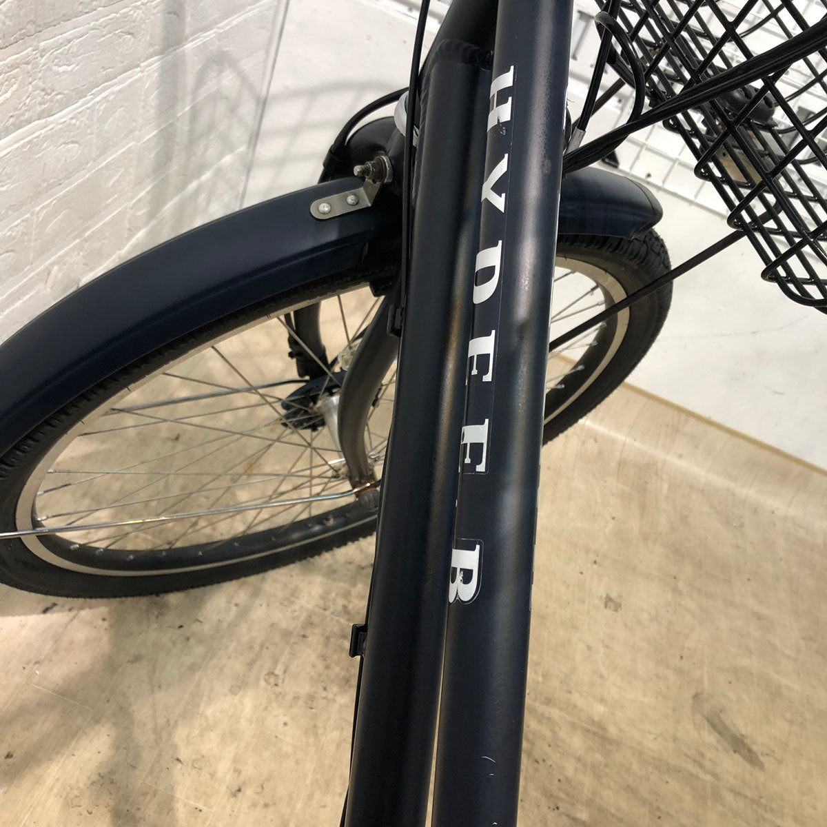 新品バッテリー ブリヂストン HYDEE B ハイディ ビー ネイビー 26インチ YV032 【中古車】