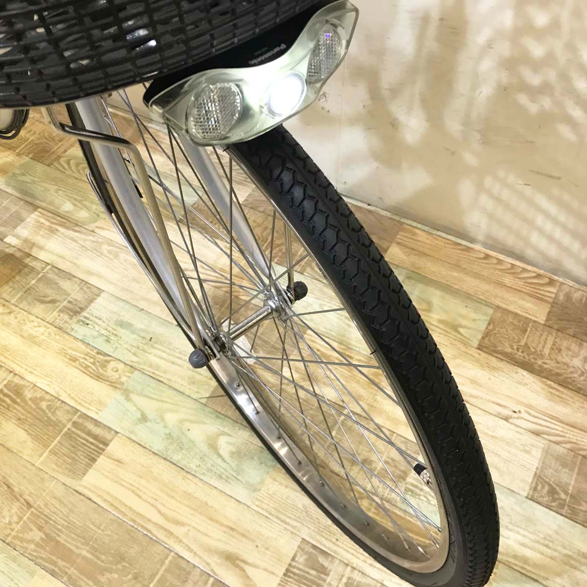 中古電動自転車  パナソニック ビビ SX シルバー 26インチ KB035