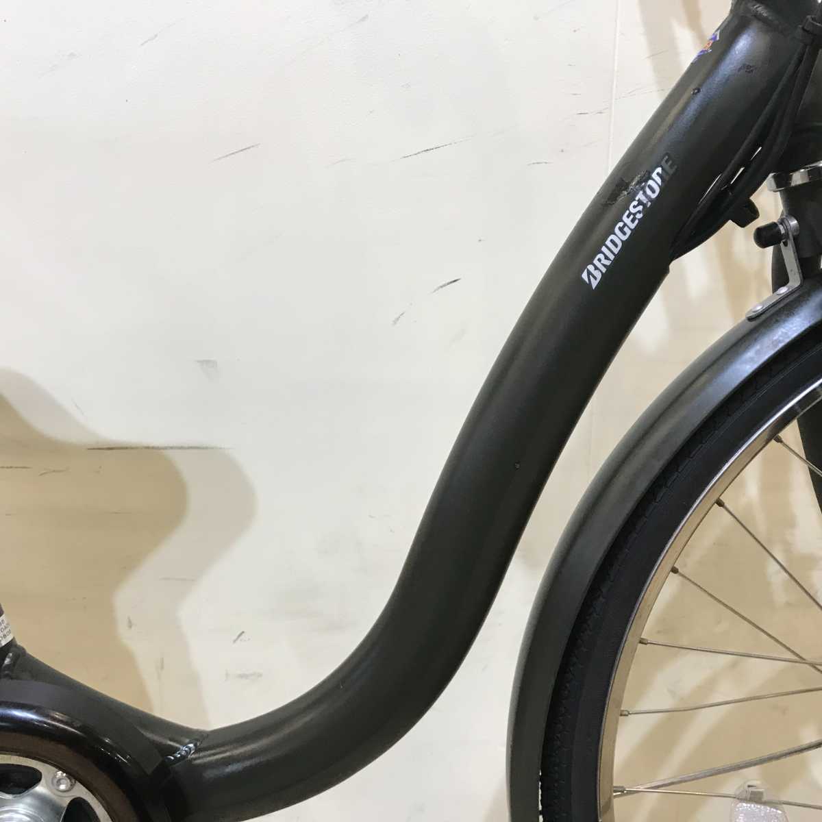 ブリヂストン フロンティア ロイヤル カーキ 26インチ KS050  【中古車】